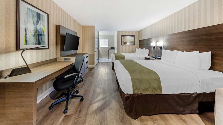 <b>Quality Inn & Suites Anaheim Maingate Suite</b>. Images powered by <a href="https://iceportal.shijigroup.com/" title="IcePortal" target="_blank">IcePortal</a>.