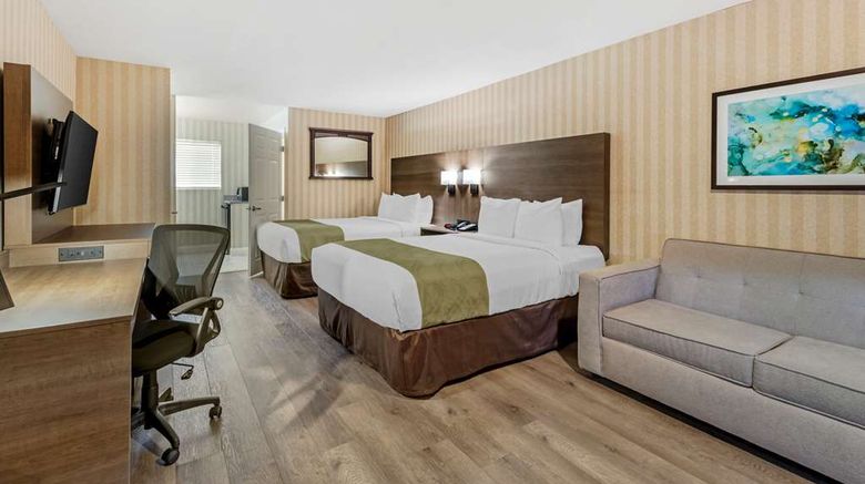 <b>Quality Inn & Suites Anaheim Maingate Suite</b>. Images powered by <a href="https://iceportal.shijigroup.com/" title="IcePortal" target="_blank">IcePortal</a>.