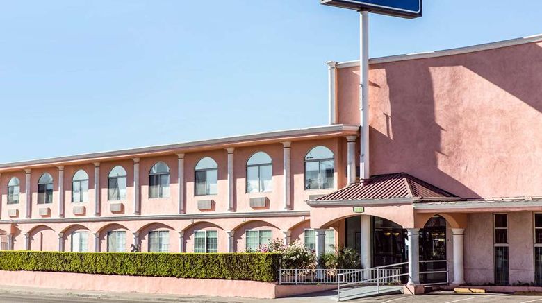 <b>Rodeway Inn near Melrose Ave Exterior</b>. Images powered by <a href="https://iceportal.shijigroup.com/" title="IcePortal" target="_blank">IcePortal</a>.