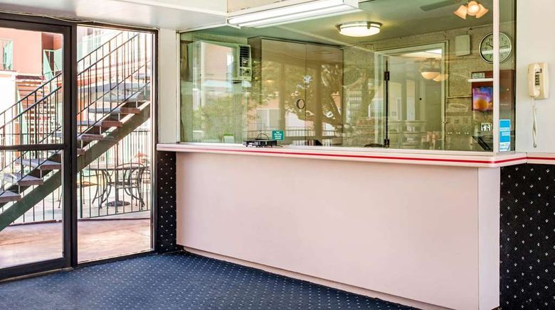 <b>Rodeway Inn near Melrose Ave Lobby</b>. Images powered by <a href="https://iceportal.shijigroup.com/" title="IcePortal" target="_blank">IcePortal</a>.