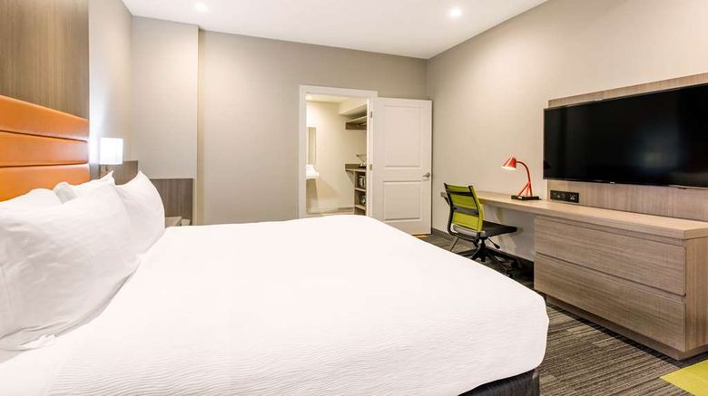 <b>Rodeway Inn near Melrose Ave Room</b>. Images powered by <a href="https://iceportal.shijigroup.com/" title="IcePortal" target="_blank">IcePortal</a>.