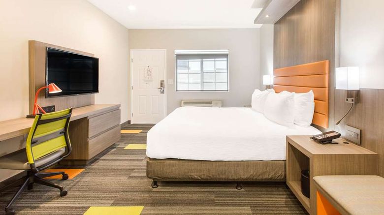 <b>Rodeway Inn near Melrose Ave Room</b>. Images powered by <a href="https://iceportal.shijigroup.com/" title="IcePortal" target="_blank">IcePortal</a>.
