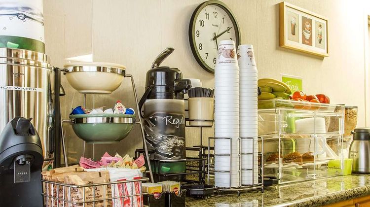 Quality Inn & Suites Silicon Valley Restaurant