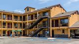 <b>Quality Inn Salinas Exterior</b>. Images powered by <a href="https://iceportal.shijigroup.com/" title="IcePortal" target="_blank">IcePortal</a>.
