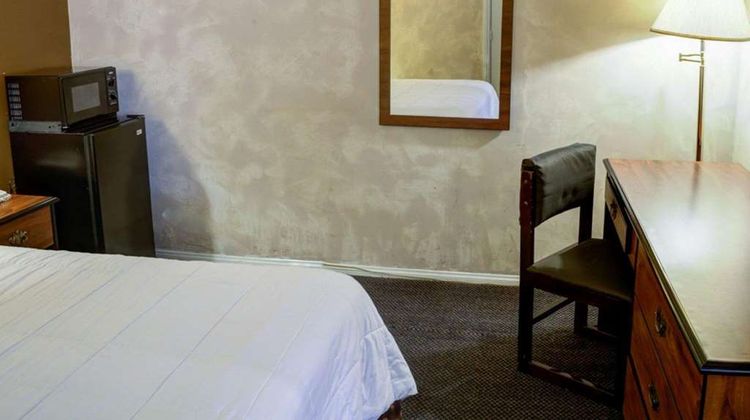 Rodeway Inn near Venice Beach Room