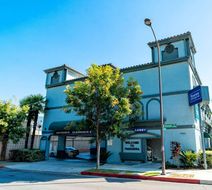 Rodeway Inn and Suites Pasadena Exterior