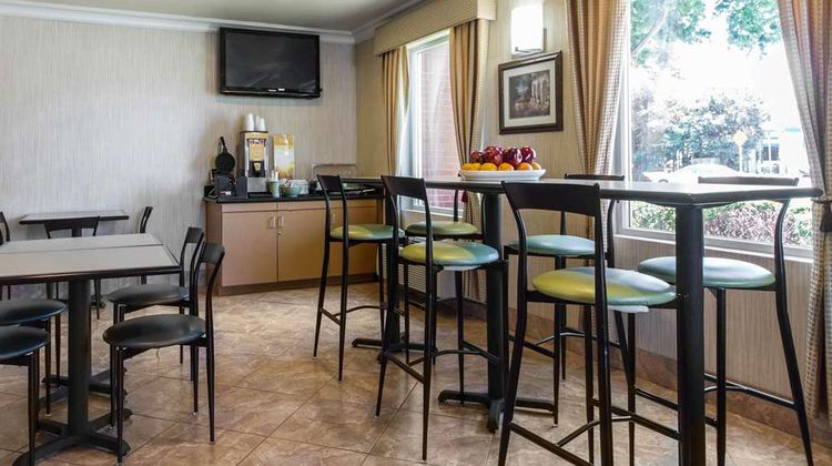 Quality Inn Silicon Valley Restaurant