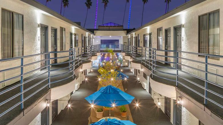 <b>Comfort Inn near Santa Monica Pier Exterior</b>. Images powered by <a href="https://iceportal.shijigroup.com/" title="IcePortal" target="_blank">IcePortal</a>.