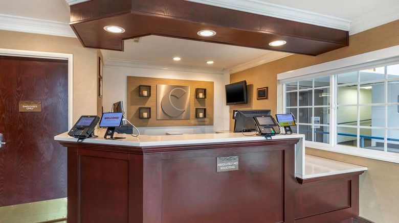 <b>Comfort Inn near Santa Monica Pier Lobby</b>. Images powered by <a href="https://iceportal.shijigroup.com/" title="IcePortal" target="_blank">IcePortal</a>.