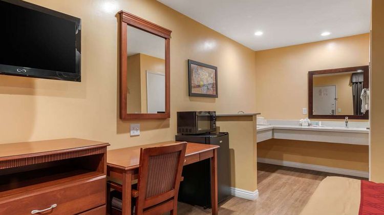Rodeway Inn Carson Los Angeles South Room