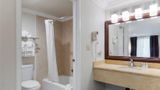 Quality Inn Long Beach Airport Suite