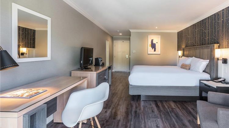 UpValley Inn & Hot Springs, an Ascend Room
