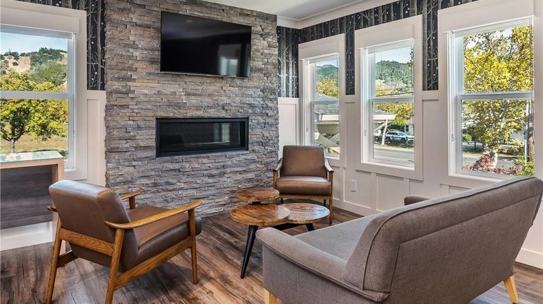 <b>UpValley Inn & Hot Springs, an Ascend Suite</b>. Images powered by <a href="https://iceportal.shijigroup.com/" title="IcePortal" target="_blank">IcePortal</a>.