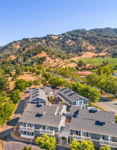 UpValley Inn & Hot Springs, an Ascend