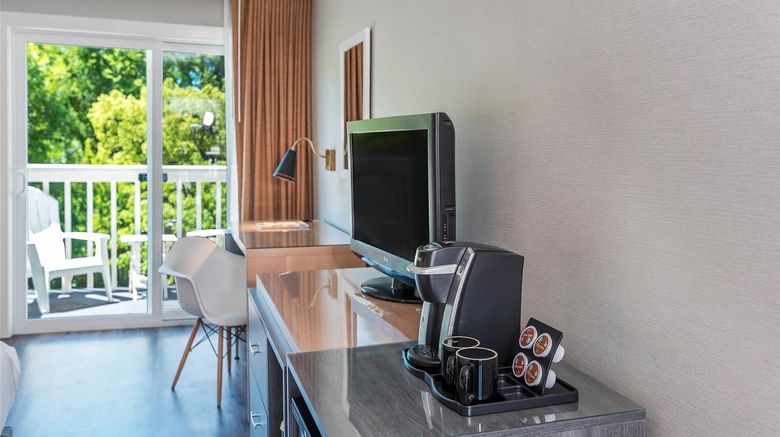 <b>UpValley Inn & Hot Springs, an Ascend Room</b>. Images powered by <a href="https://iceportal.shijigroup.com/" title="IcePortal" target="_blank">IcePortal</a>.
