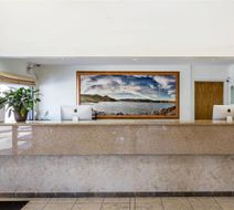 Rodeway Inn Magic Mountain Area Lobby