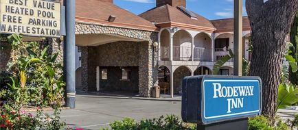 Rodeway Inn Magic Mountain Area Exterior