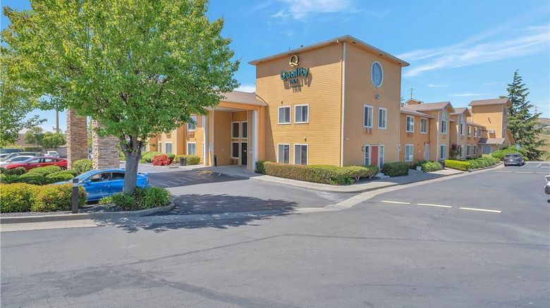 <b>Quality Inn Vallejo Exterior</b>. Images powered by <a href="https://iceportal.shijigroup.com/" title="IcePortal" target="_blank">IcePortal</a>.