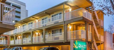 Quality Inn Exterior