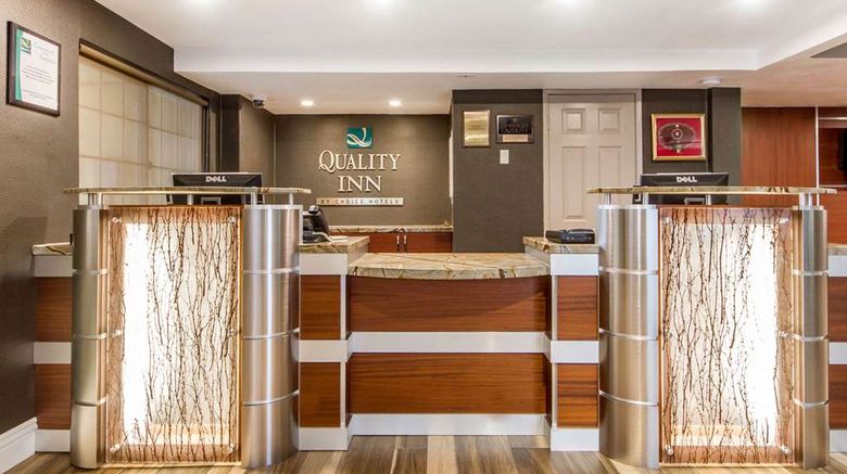<b>Quality Inn Lobby</b>. Images powered by <a href="https://iceportal.shijigroup.com/" title="IcePortal" target="_blank">IcePortal</a>.