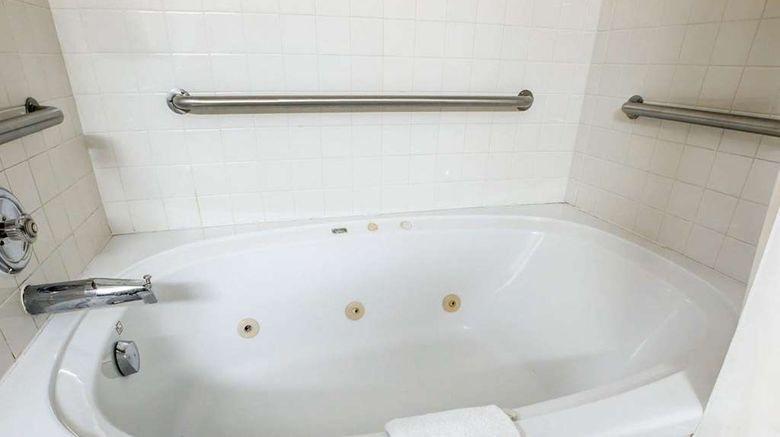 <b>Quality Suites San Diego Otay Mesa Room</b>. Images powered by <a href="https://iceportal.shijigroup.com/" title="IcePortal" target="_blank">IcePortal</a>.