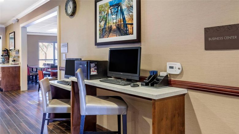 <b>Comfort Suites near Six Flags Magic Mtn Other</b>. Images powered by <a href="https://iceportal.shijigroup.com/" title="IcePortal" target="_blank">IcePortal</a>.
