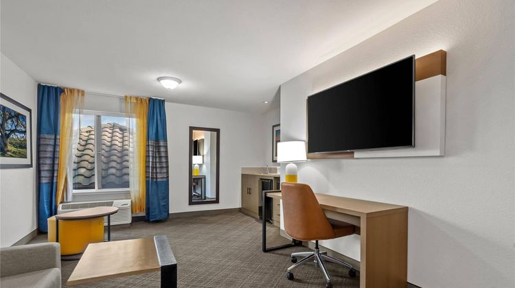 Comfort Inn Suite