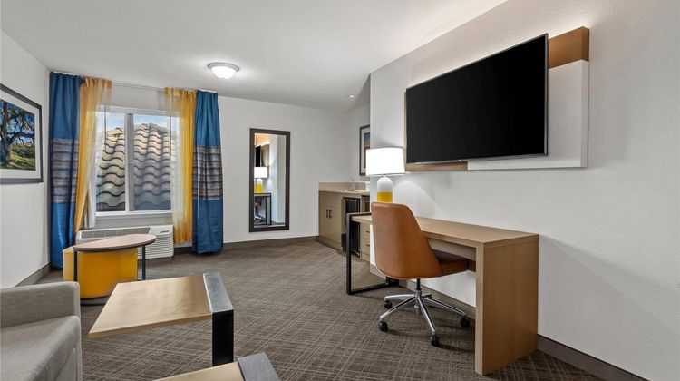 Comfort Inn Suite