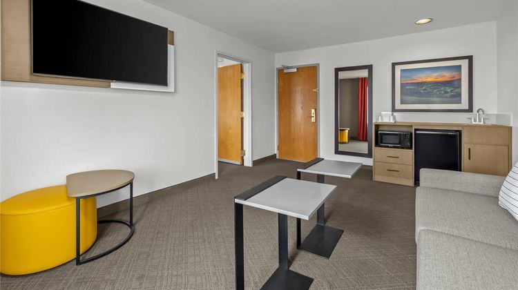 Comfort Inn Suite