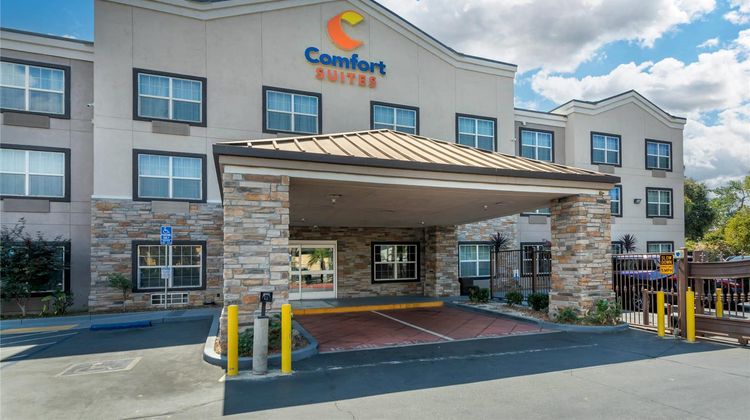 Comfort Suites - Downtown Exterior