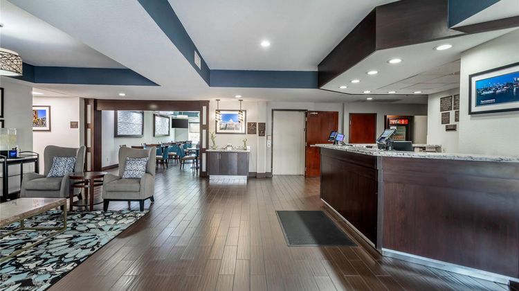 Comfort Suites - Downtown Lobby