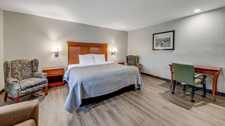 Quality Inn Suite