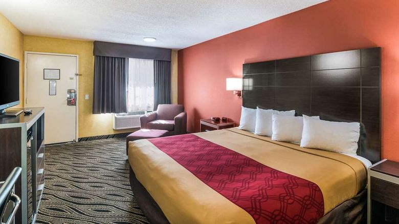 <b>Econo Lodge Hesperia Room</b>. Images powered by <a href="https://iceportal.shijigroup.com/" title="IcePortal" target="_blank">IcePortal</a>.