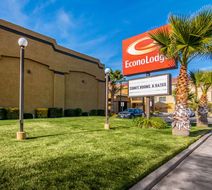 Econo Lodge Hesperia Exterior
