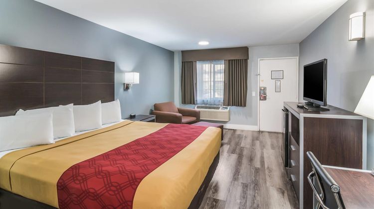 Econo Lodge Hesperia Room