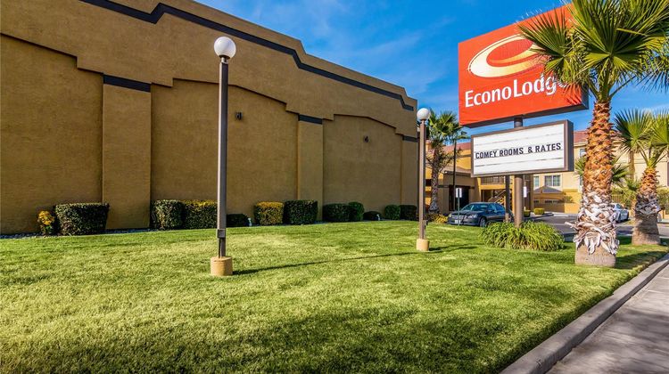 Econo Lodge Hesperia Exterior