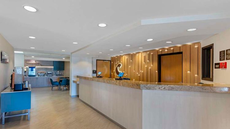 Comfort Inn Lobby