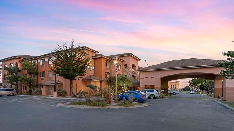 Comfort Inn Exterior