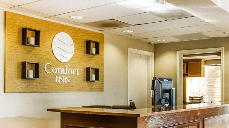 Comfort Inn Watsonville Lobby