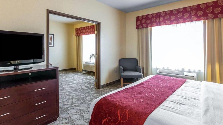 Comfort Suites Palm Desert Suite
