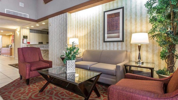 Comfort Suites Palm Desert Lobby