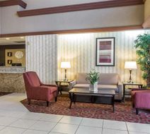 Comfort Suites Palm Desert Lobby
