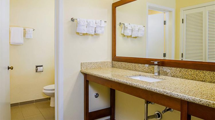 Comfort Inn Monterey Peninsula Airport Room