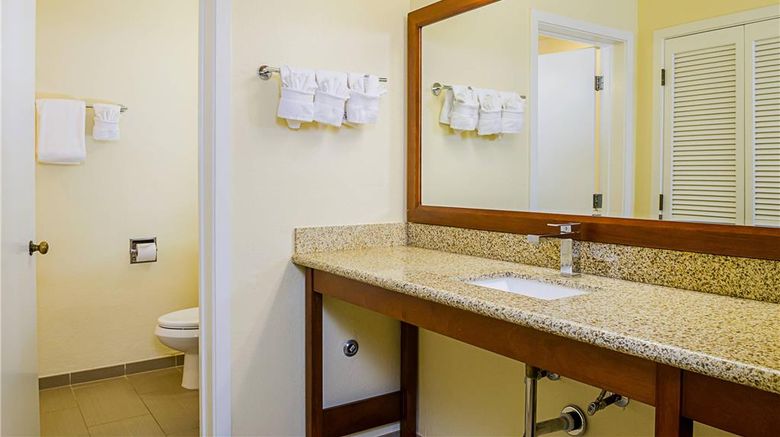 <b>Comfort Inn Monterey Peninsula Airport Room</b>. Images powered by <a href="https://iceportal.shijigroup.com/" title="IcePortal" target="_blank">IcePortal</a>.