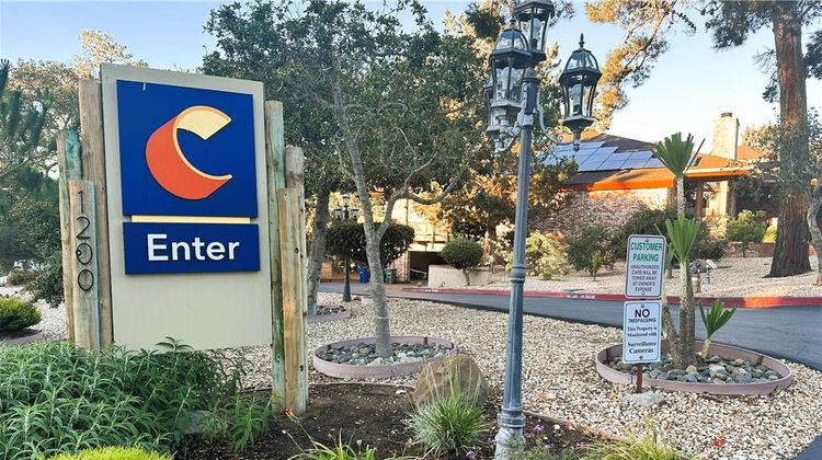 Comfort Inn Monterey Peninsula Airport Exterior