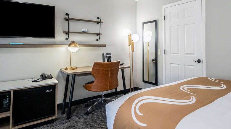 <b>Quality Inn South Lake Tahoe Room</b>. Images powered by <a href="https://iceportal.shijigroup.com/" title="IcePortal" target="_blank">IcePortal</a>.