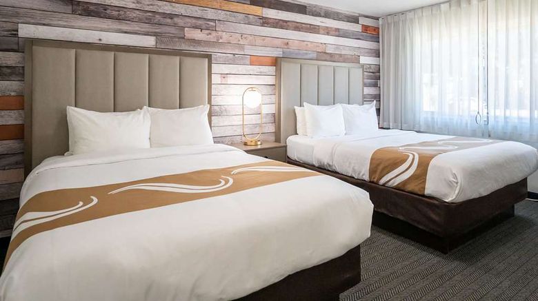 <b>Quality Inn South Lake Tahoe Room</b>. Images powered by <a href="https://iceportal.shijigroup.com/" title="IcePortal" target="_blank">IcePortal</a>.