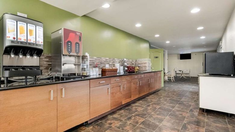 <b>Quality Inn South Lake Tahoe Restaurant</b>. Images powered by <a href="https://iceportal.shijigroup.com/" title="IcePortal" target="_blank">IcePortal</a>.
