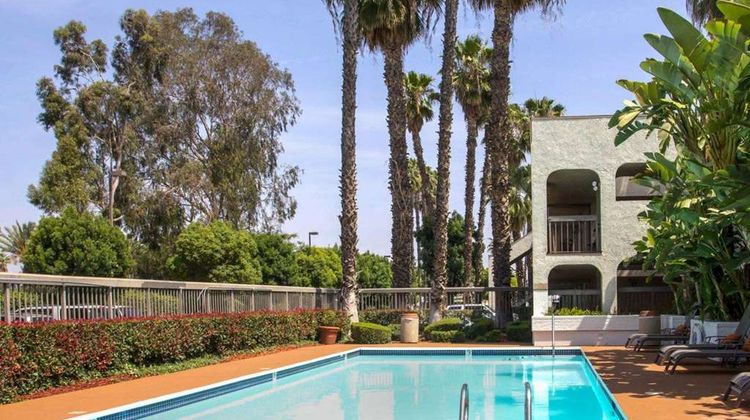 Quality Inn Riverside near UCR Pool
