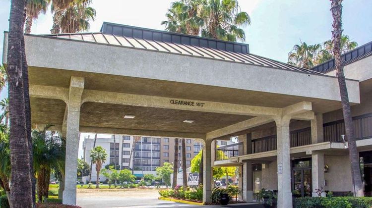 Quality Inn Riverside near UCR Exterior